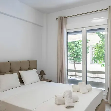 New And Renovated Close To Megaro Mousikis *